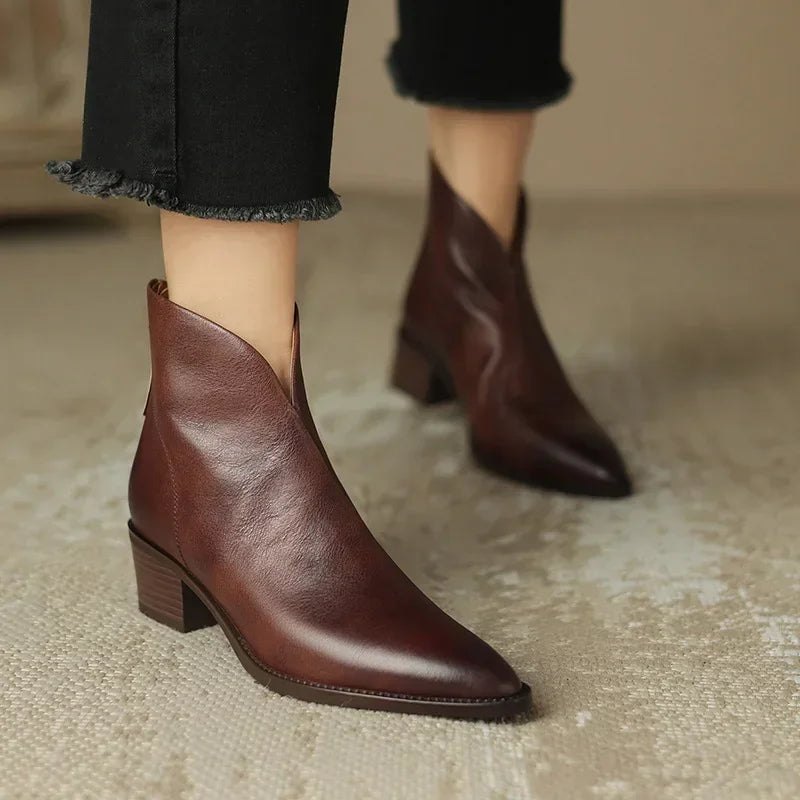 Olivia Botines Chelsea de Piel Marrón