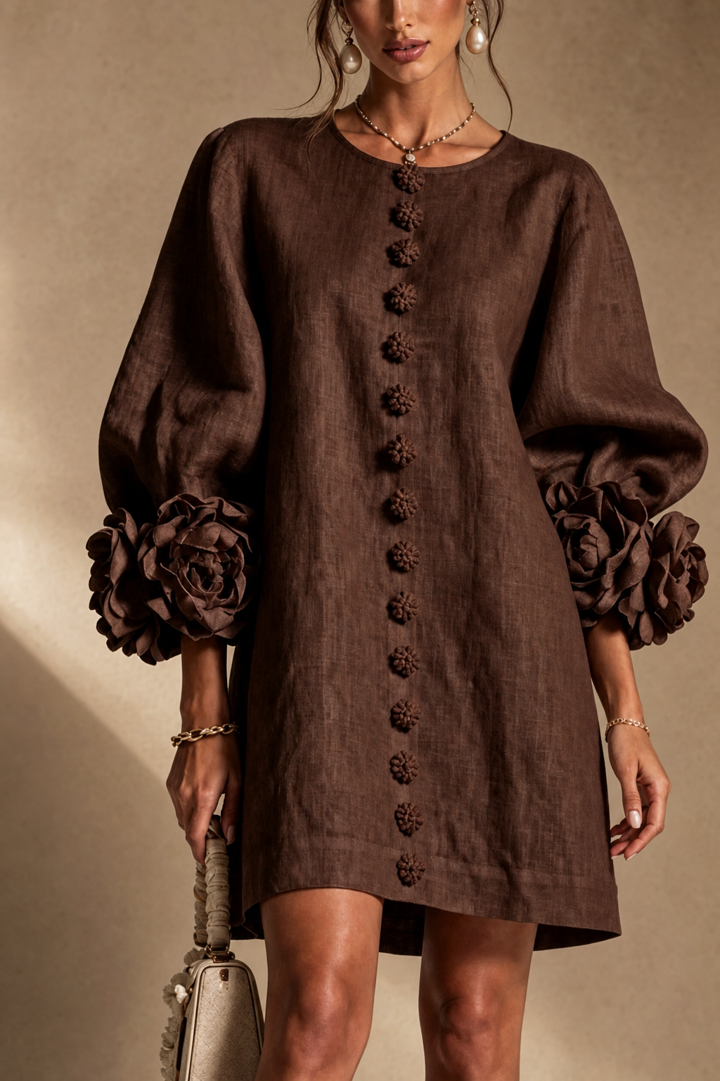 COLOR:Brown